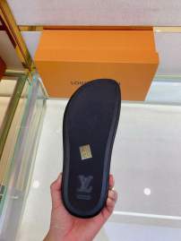 Picture of Louis Vuitton Slippers _SKULVsz39-45mnf03351398